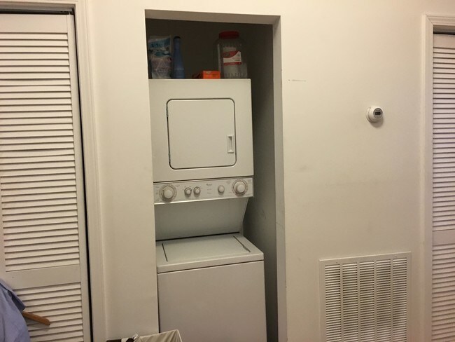 Foto del edificio - 2256 W 21st St