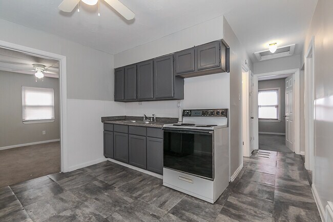 Foto del edificio - 6101 Wulff Dr