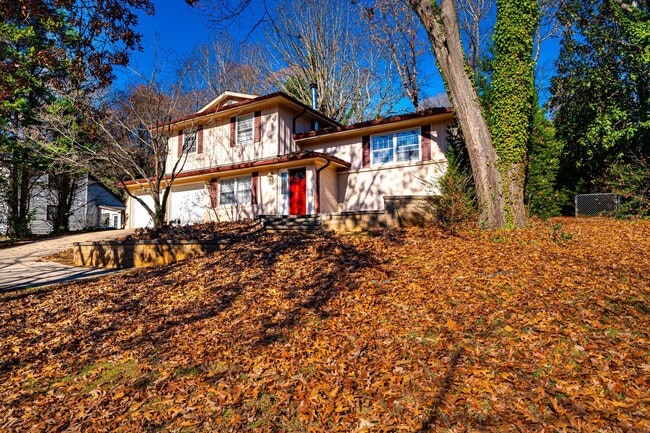 Foto del edificio - 1058 18th Ave NW
