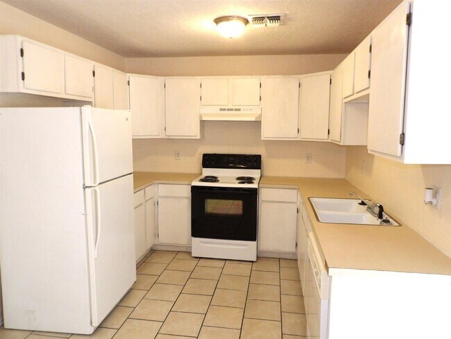 Foto del edificio - 1411 NW Lake Ave