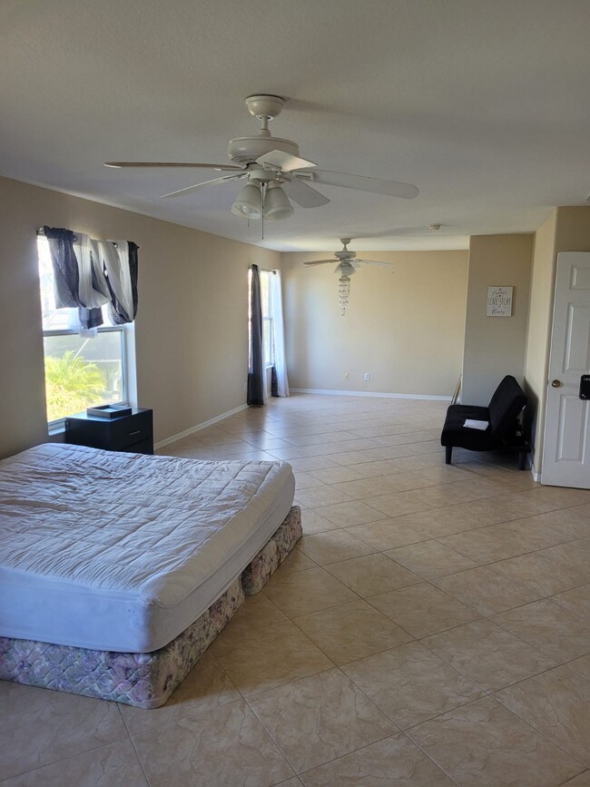 Foto del edificio - 2730 Inlet Cove Ln W