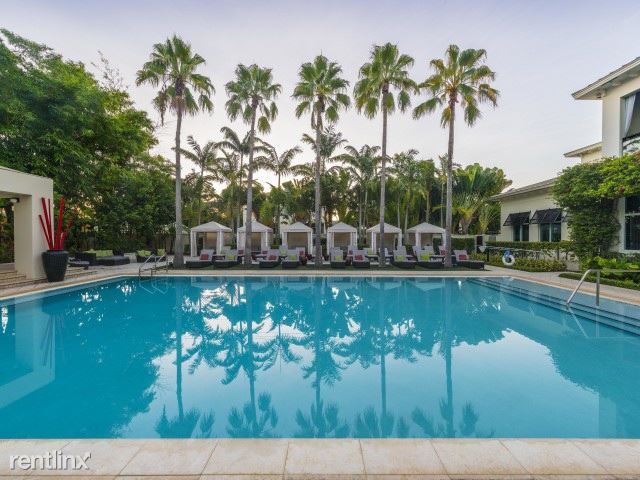 Foto del edificio - 3 br, 2 bath Apartment - 1301 E Sunrise Blvd