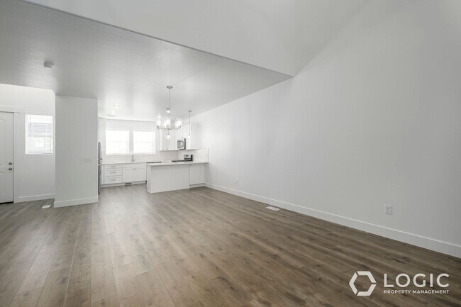 Foto del edificio - Brand New Townhome in Lehi Utah!