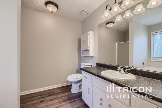Building Photo - 280 Cornwallis Way