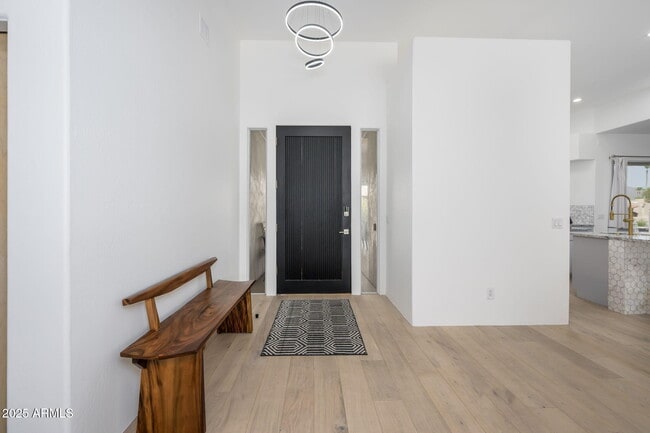 Building Photo - 25810 N Abajo Dr