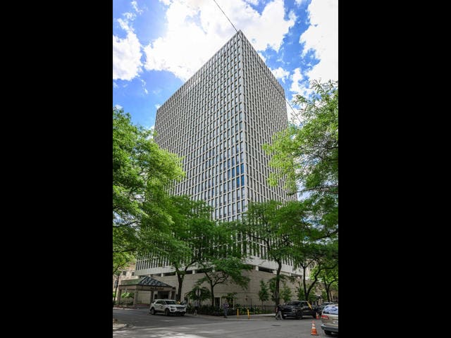 Building Photo - 1 E Scott St
