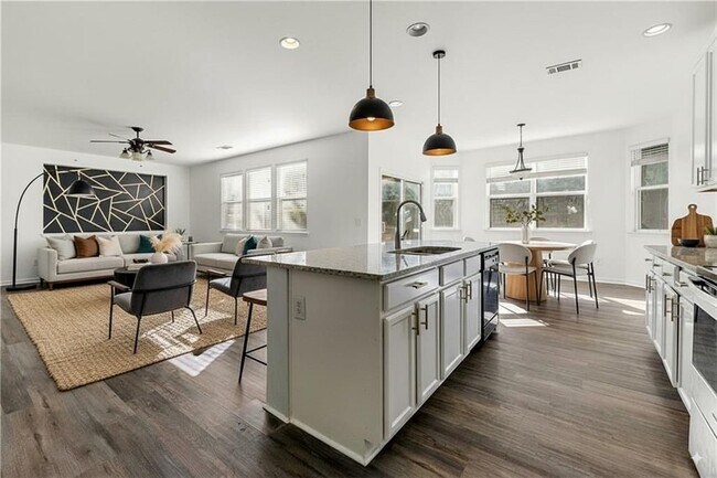 Foto del edificio - 1183 Lanier Springs Dr NE