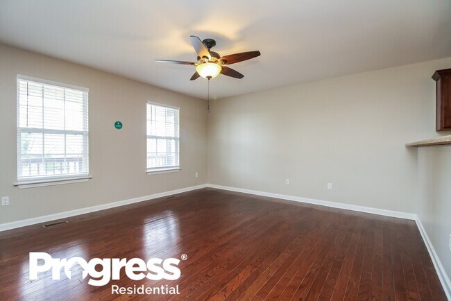 Building Photo - 2010 Slayton Dr