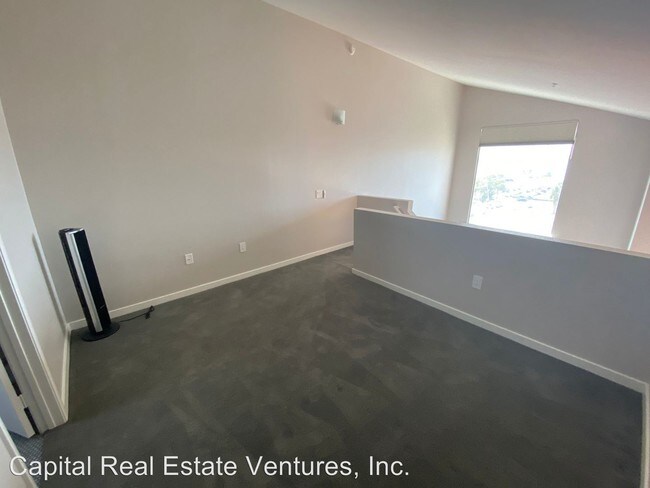 Building Photo - 2064 Kettner Blvd