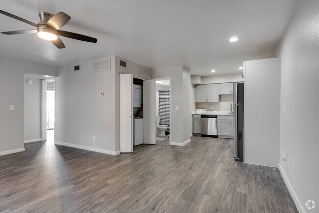 2HAB, 2BA - 904 ft² - Mountain View Casitas