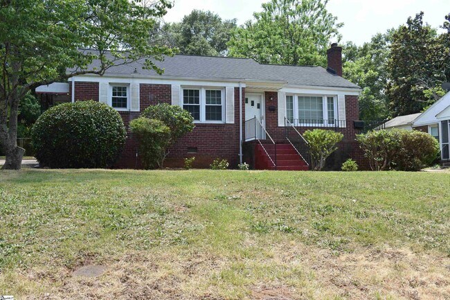Foto del edificio - 306 Ridgecrest Dr