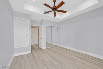 Building Photo - 31 E Agate Ave