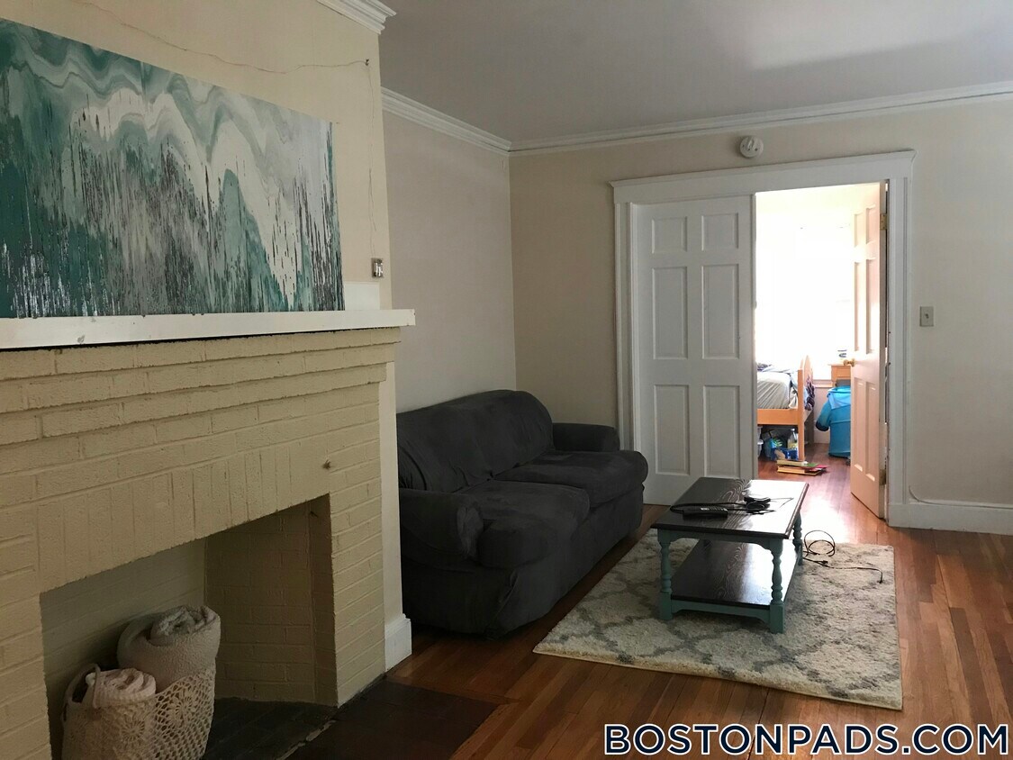 Foto principal - 289 Foster St