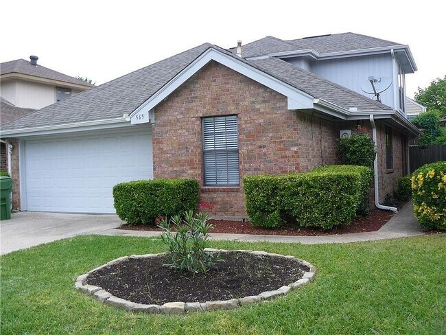 Foto del edificio - 565 Briarcliff Dr