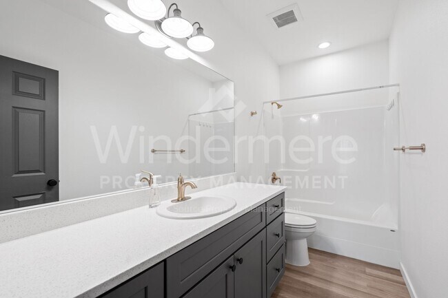 Foto del edificio - 12805 N Jaydee Ln