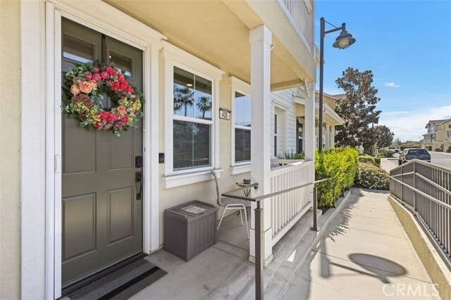 Building Photo - 426 Silk Tree