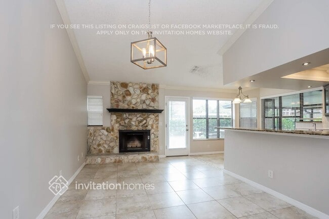 Foto del edificio - 4125 Yellowwood Dr