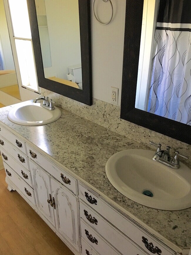 Foto del edificio - 6600 AR-171