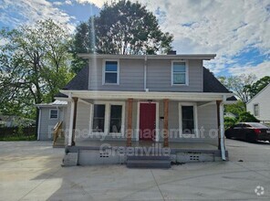 Building Photo - 504 S Main St