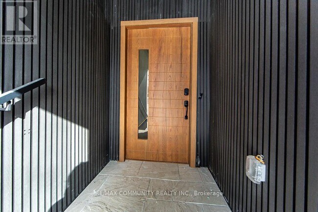 Photo du bâtiment - 475 Wilson Rd N