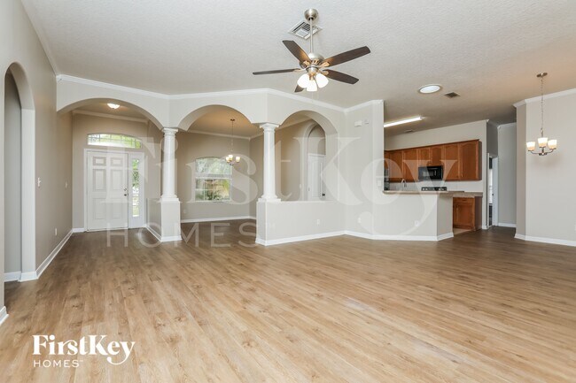 Foto del edificio - 34333 Shadewood Cir
