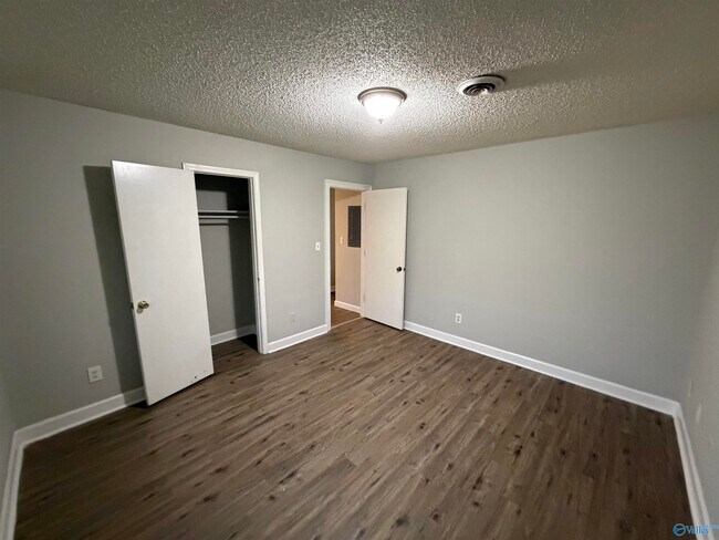 Foto del edificio - 12326 Chicamauga Trail SE
