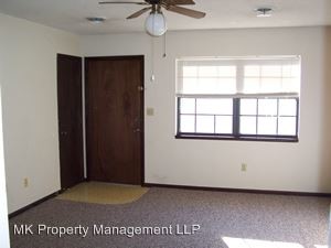 Building Photo - 2 br, 1 bath Apartment - 2119 Casement
