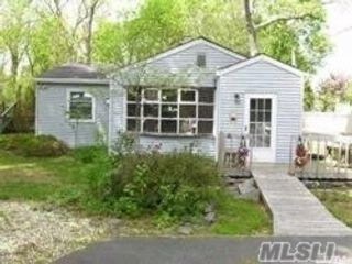 Primary Photo - 11 Grove Ave