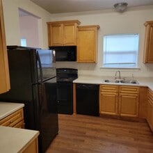 Building Photo - 322 7th Ave N