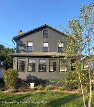 Building Photo - 830 Union St