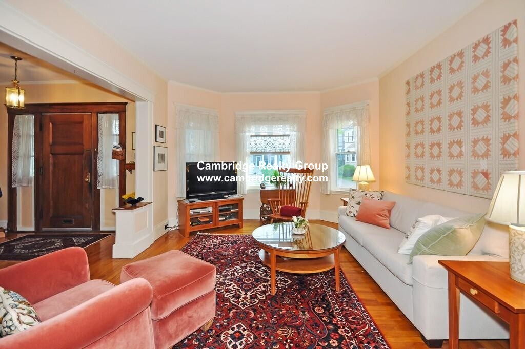 Primary Photo - 16 Chetwynd Rd