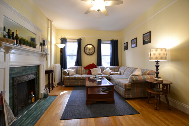 Building Photo - 1307 Commonwealth Ave