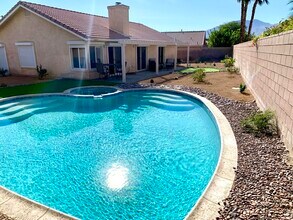 Building Photo - 78780 Birchcrest Cir