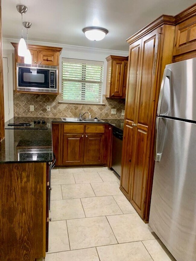 Foto del edificio - 2BD/2BA Condo for Lease on Park Blvd. Clos...