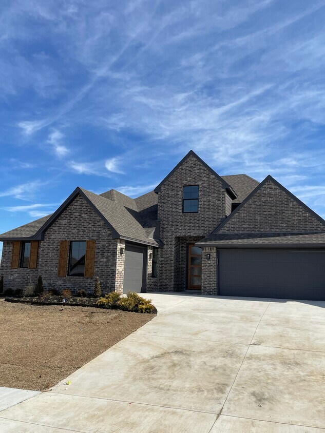 13611 S 21st Pl, Bixby, OK 74008 House Rental in Bixby, OK