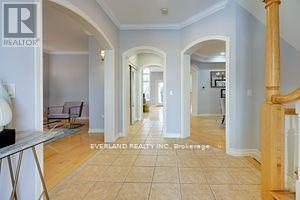 Building Photo - 9 Woodgrove Trail