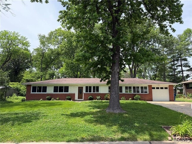 Building Photo - 709 Elkington Ln