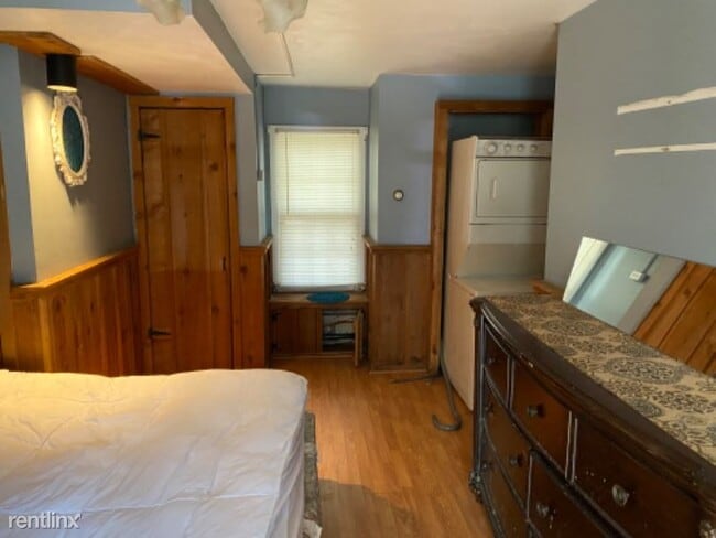 Building Photo - 1 br, 1 bath Apartment - 1320 Route 12
