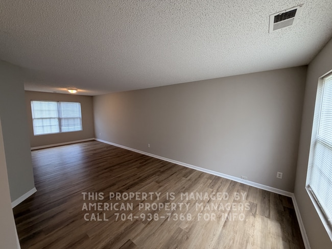 Foto del edificio - 5843 Dove Point Dr SW