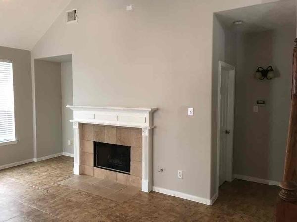 Foto del edificio - 20746 Oakhurst Creek Dr