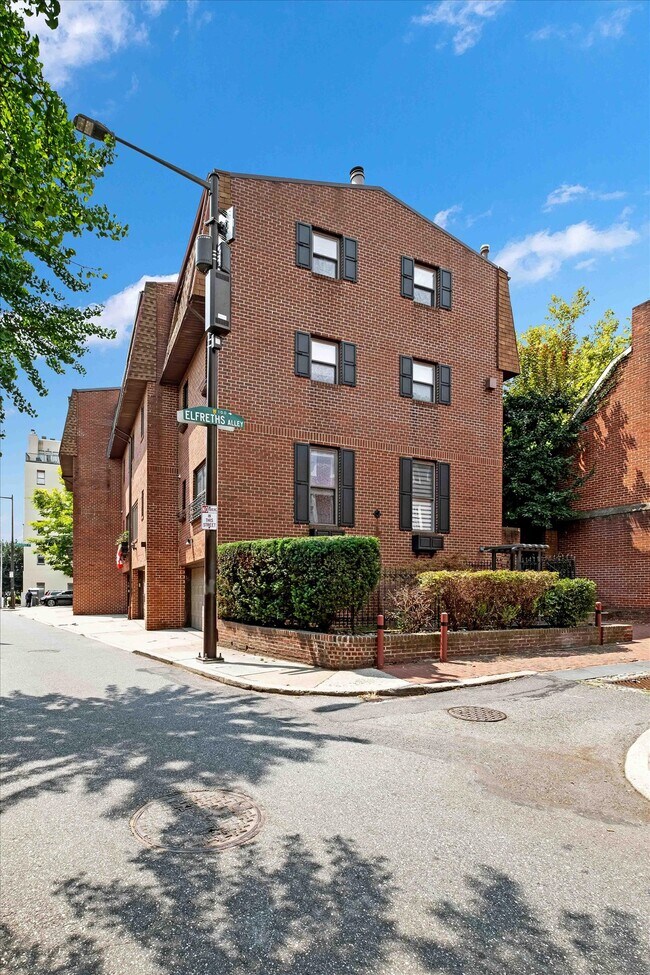 Foto del edificio - 18 Appletree Ct