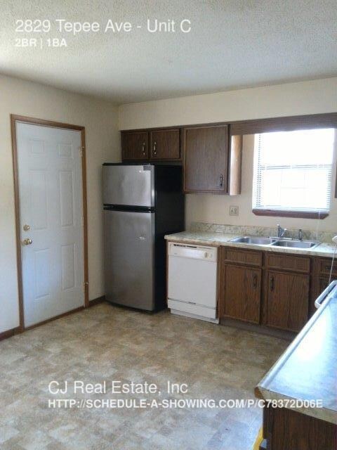 Building Photo - 2829 Tepee Ave