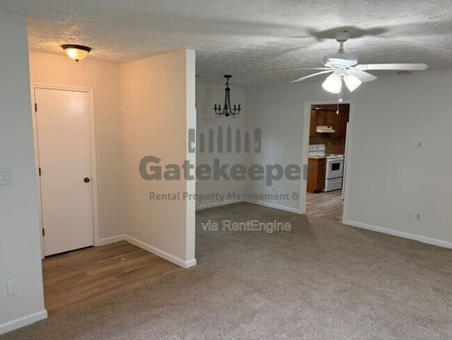 Foto del edificio - 280 Handley Ct