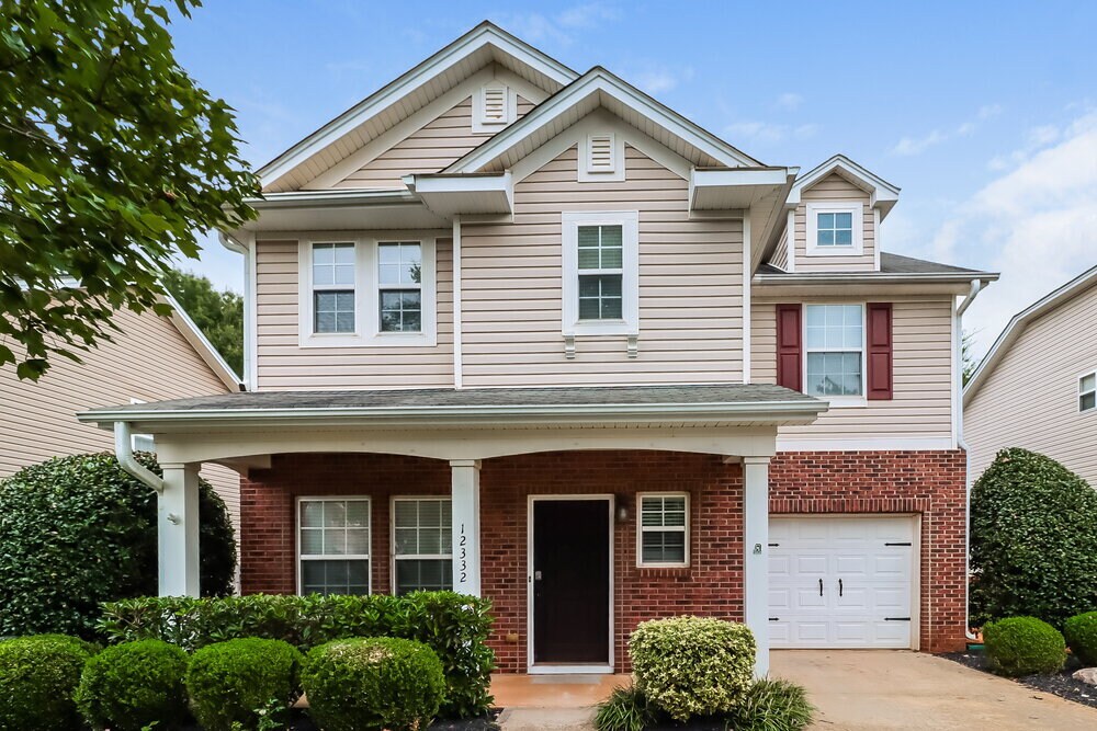 Foto principal - 12332 Cumberland Cove Dr