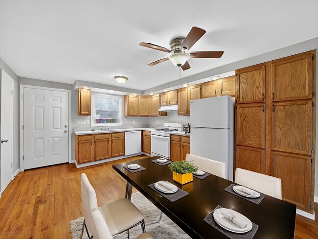 Foto del edificio - Pleasant Hill Crossings