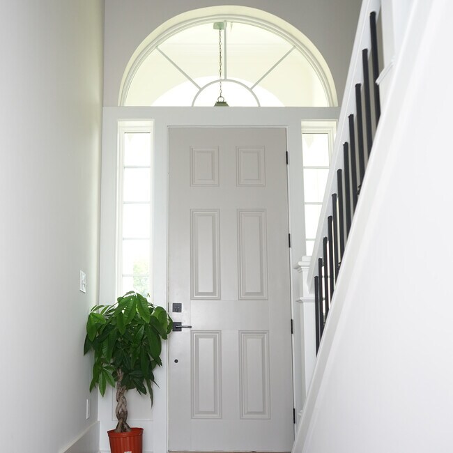 Front Door - 1003 Parkwood Ave