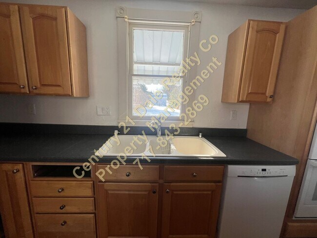 Foto del edificio - 3 Bedroom Home in Southern School District