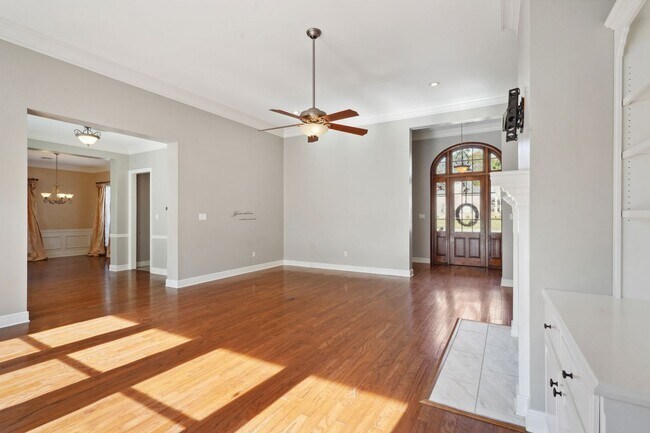 Foto del edificio - Immaculate Covington Home Ready for Occupancy
