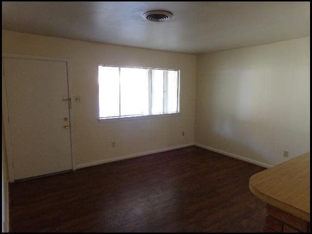 Foto del edificio - 6609 Verbena Dr