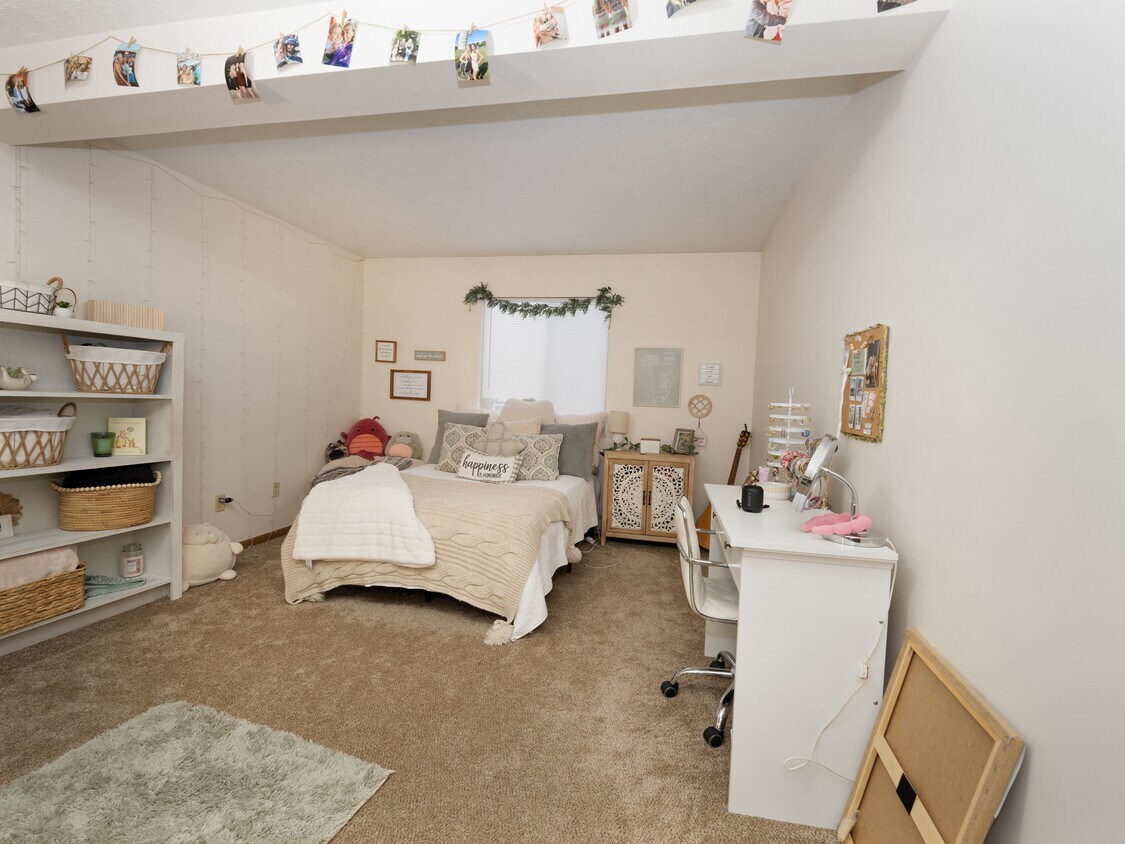 Foto del edificio - 6300 Ohio St